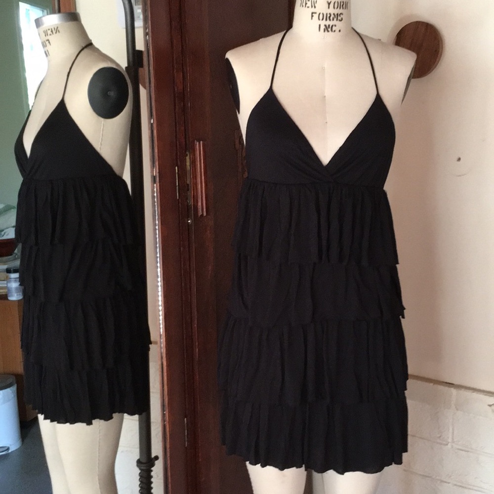 ALICE + OLIVIA Tiered Halter Dress XS. NWOT ♡